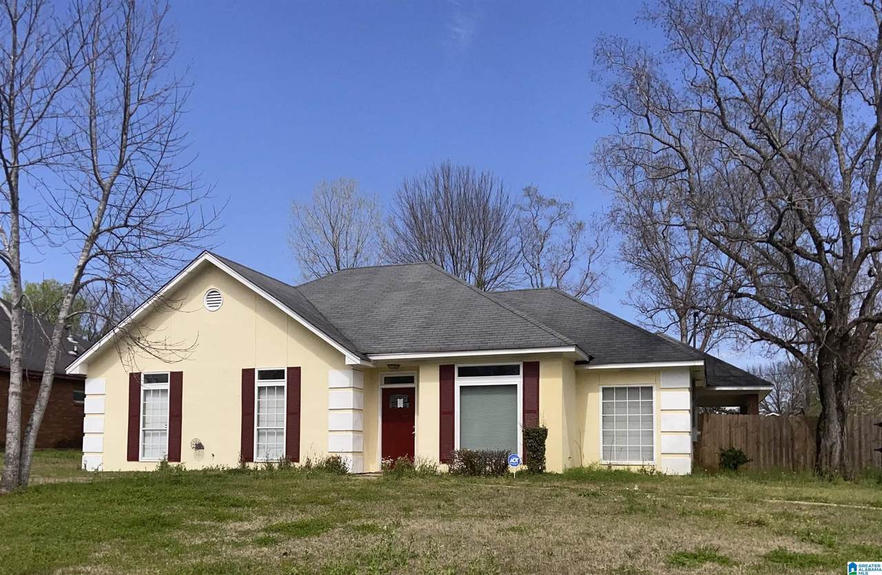 2132 Sutherland Road - Photo 1
