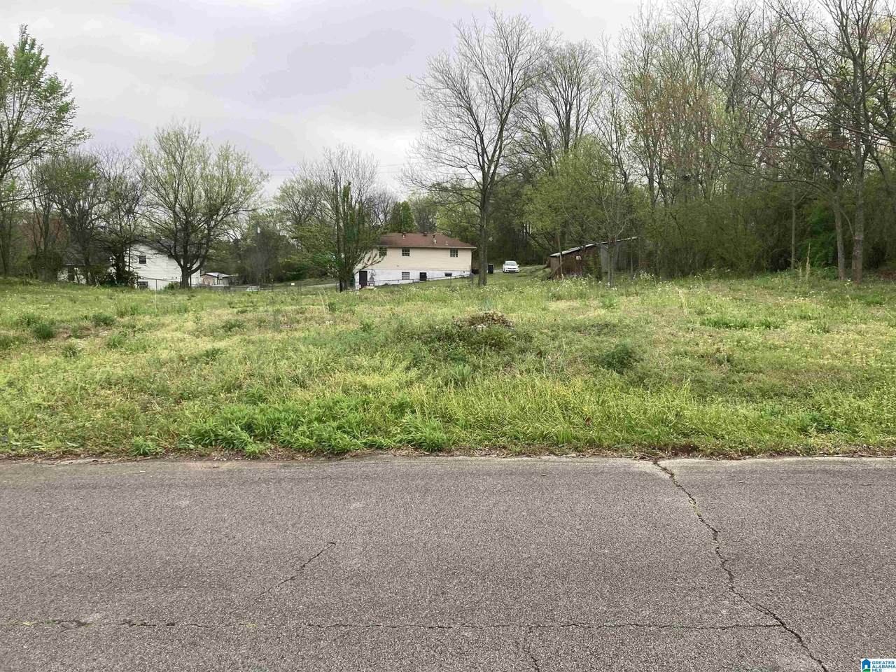 1309 6TH AVENUE - Photo 1