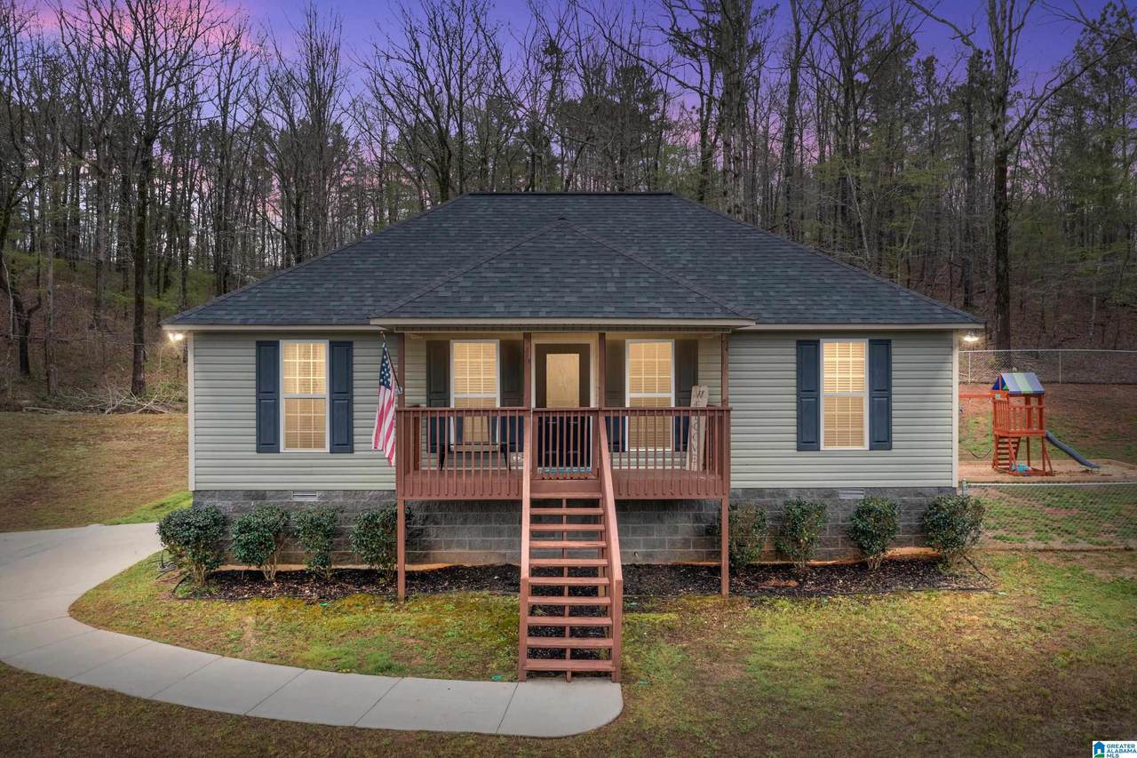 2600 Armstrong Loop - Photo 1