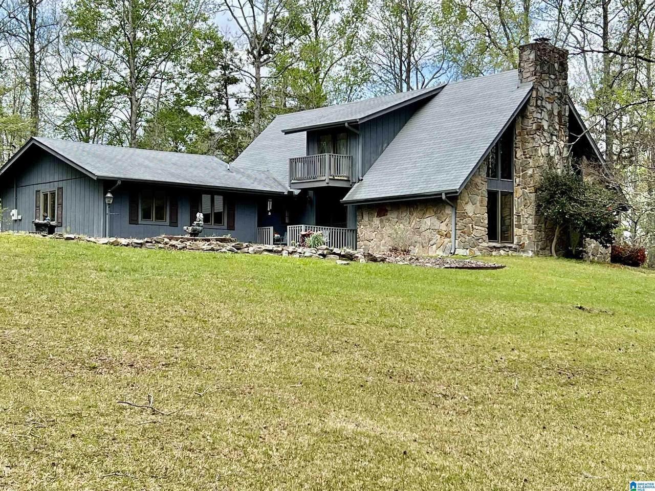 655 Skyline Drive - Photo 1