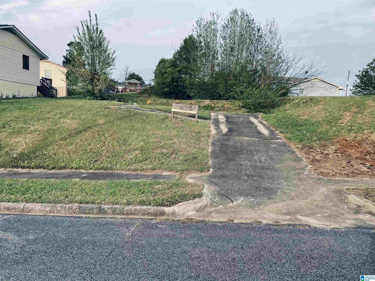 733 Lamplighter Circle - Photo 1