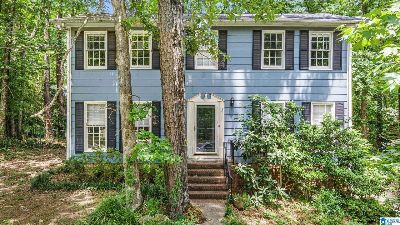 1089 Macqueen Circle - Photo 1