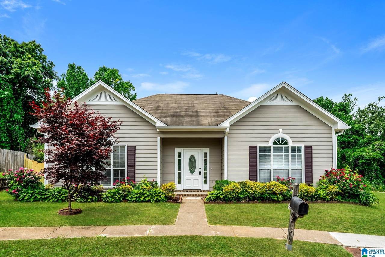 5753 Marchester Circle - Photo 1
