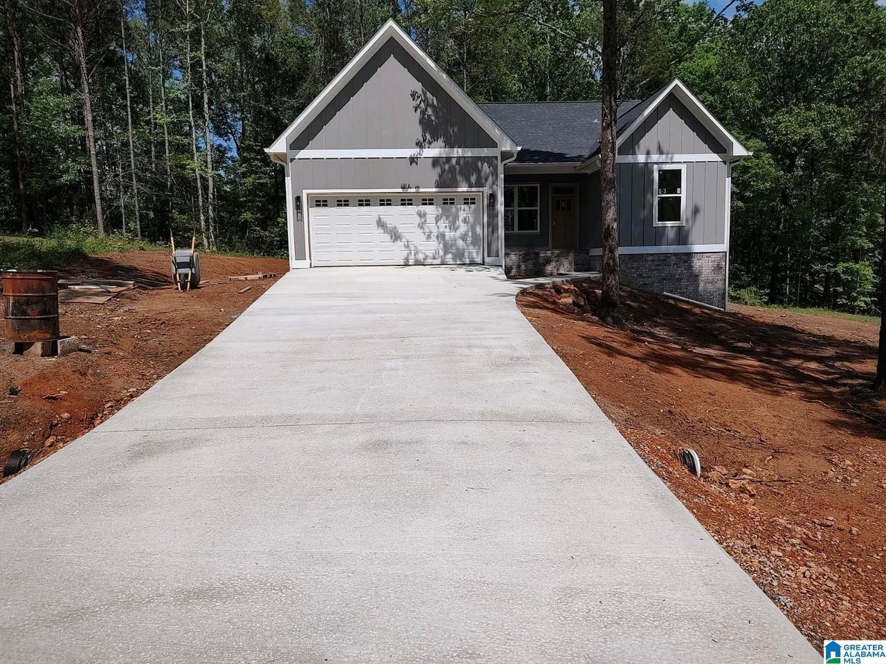 245 Freedom Way - Photo 1