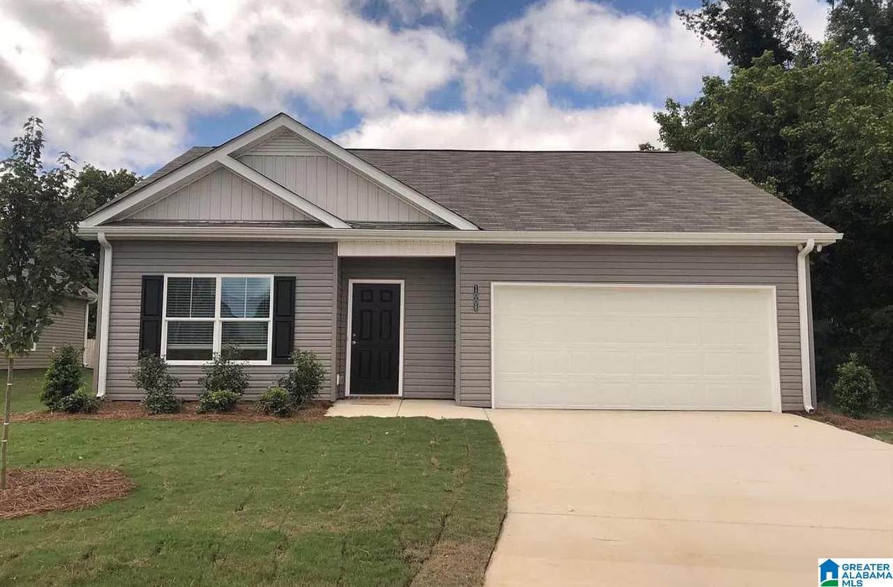 1008 Glades Lane - Photo 1