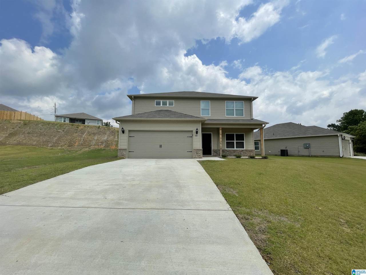 145 Hunters Cove - Photo 1