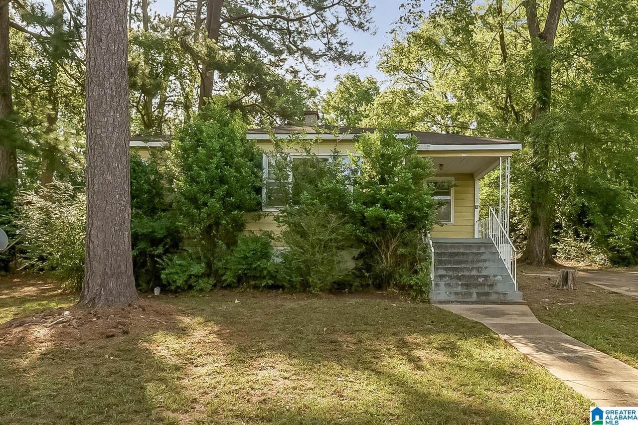 6121 Court M - Photo 1