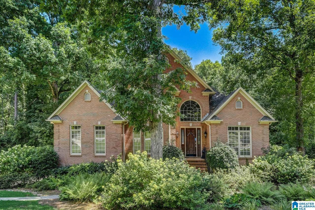 1024 Oak Tree Road - Photo 1