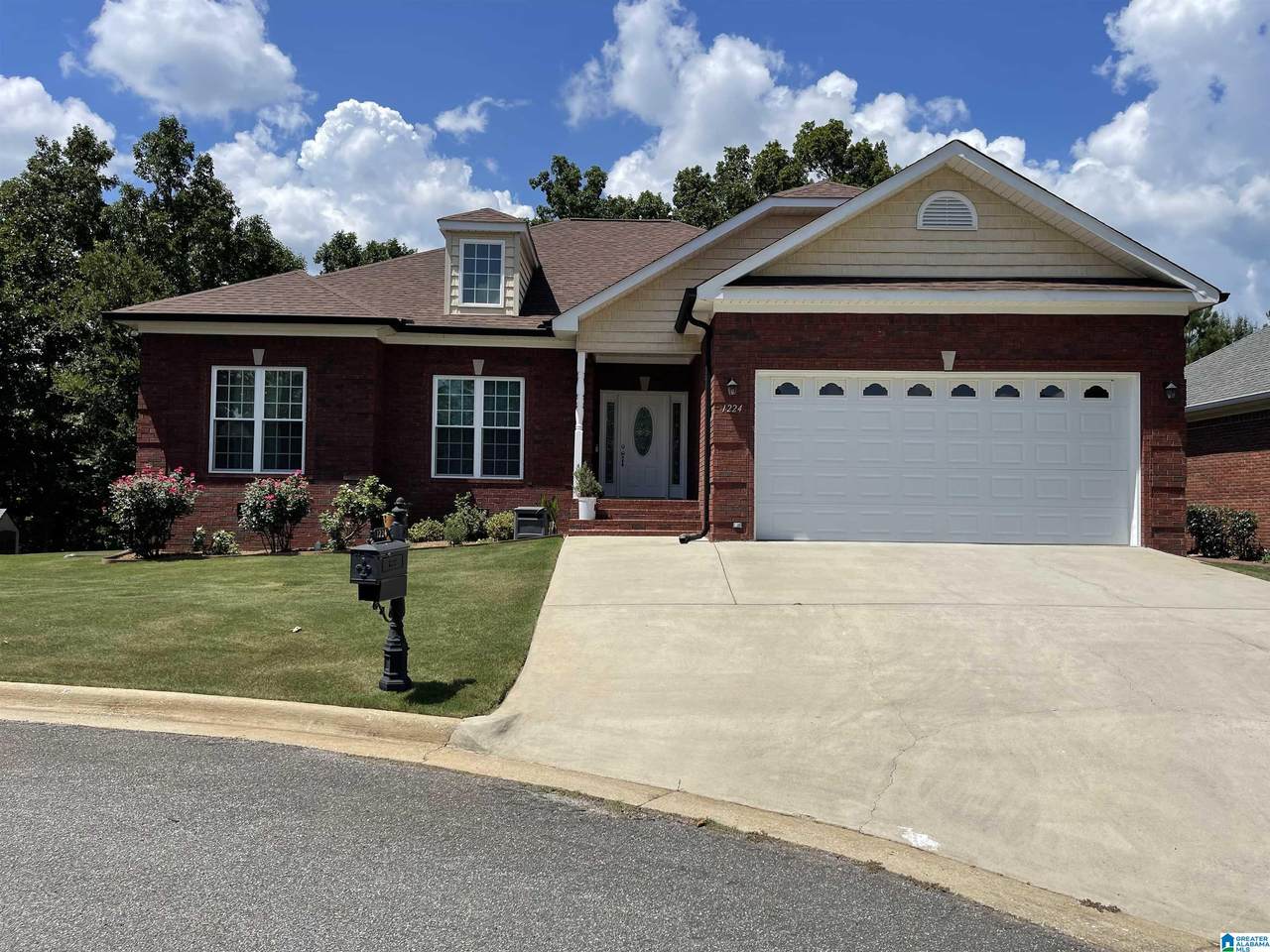 1224 Eagle Pass Way - Photo 1