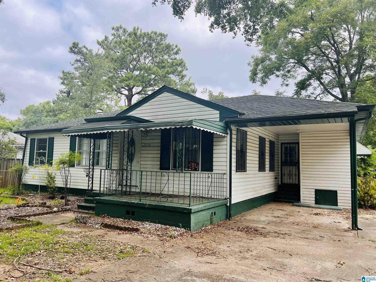 1632 58TH STREET - Photo 1