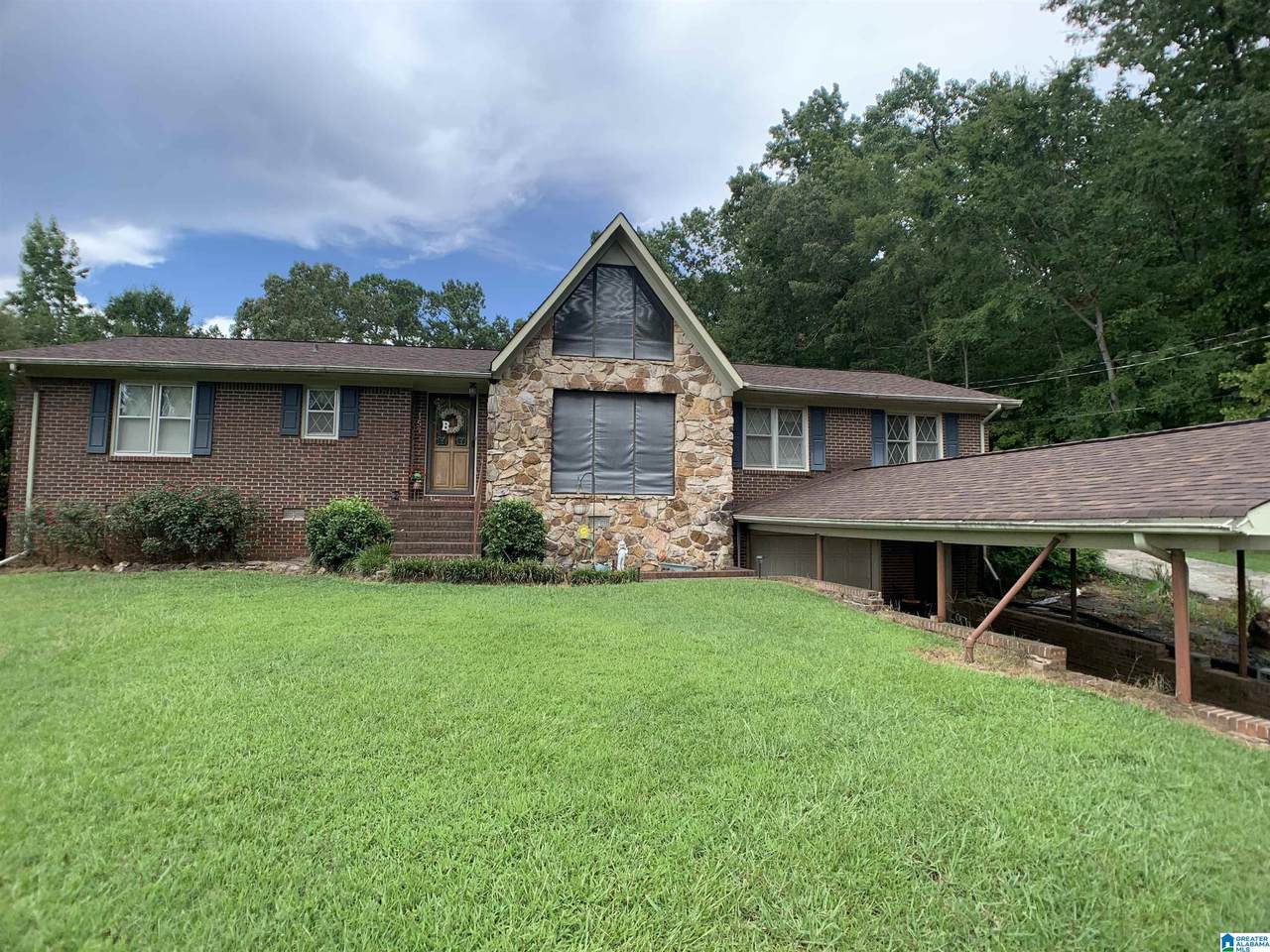 157 Auburn Street - Photo 1