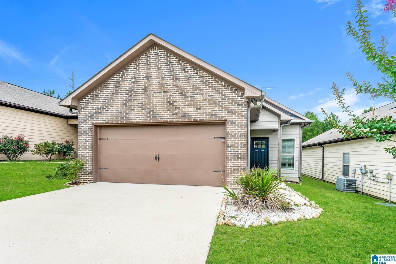 950 Maple Trace - Photo 1