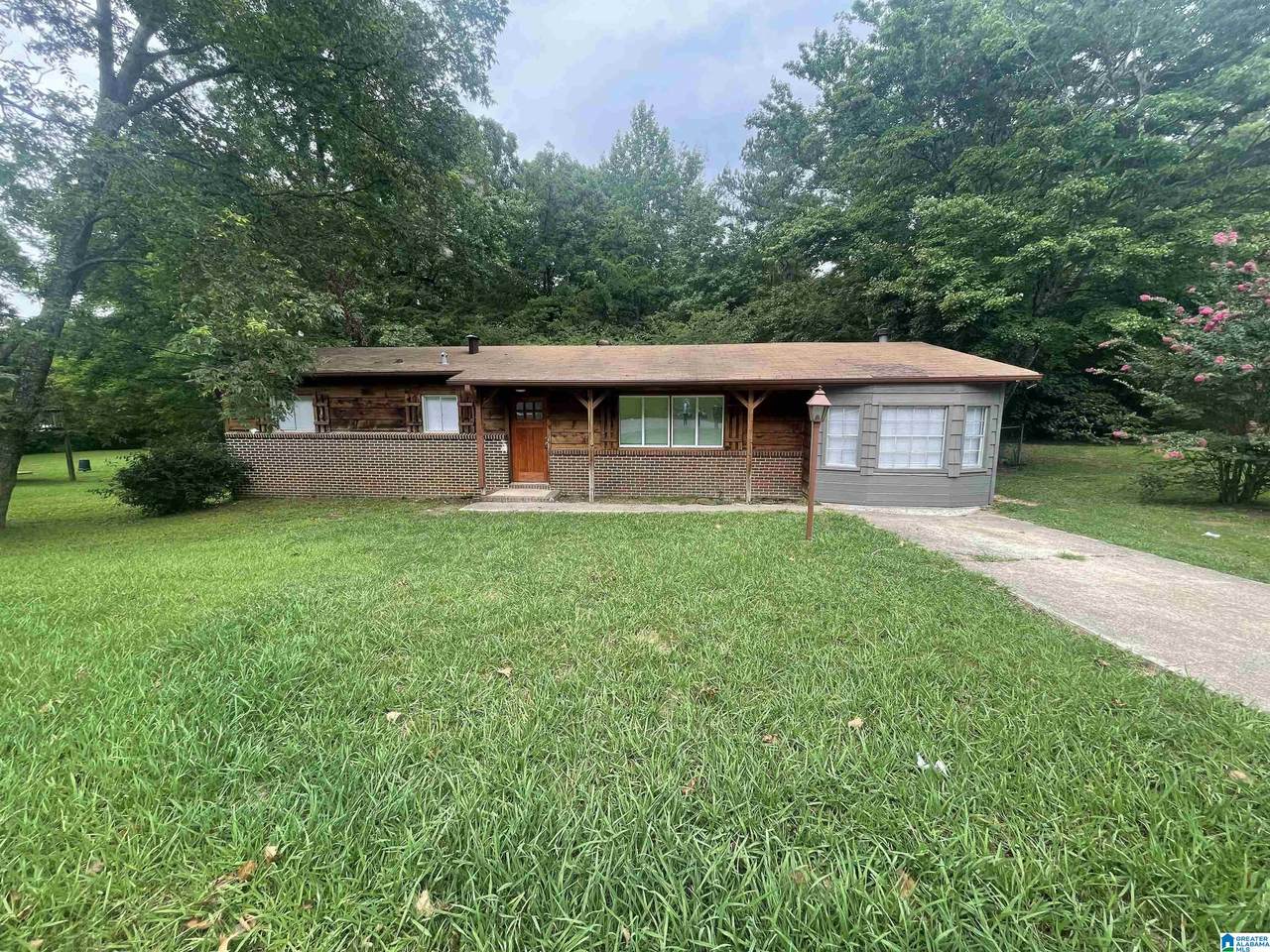 2713 11TH STREET - Photo 1
