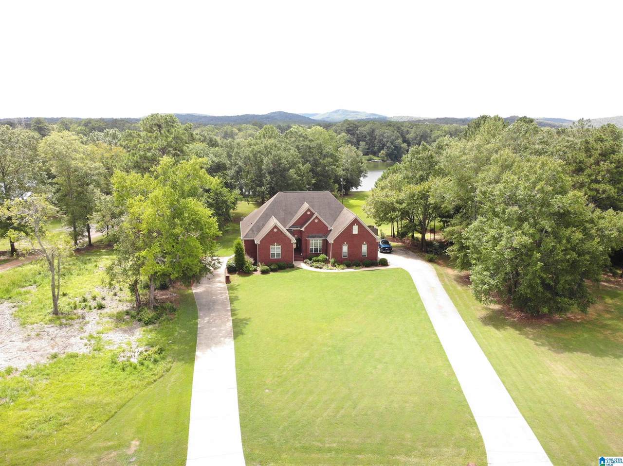 1046 Chancellors Ferry Loop - Photo 1