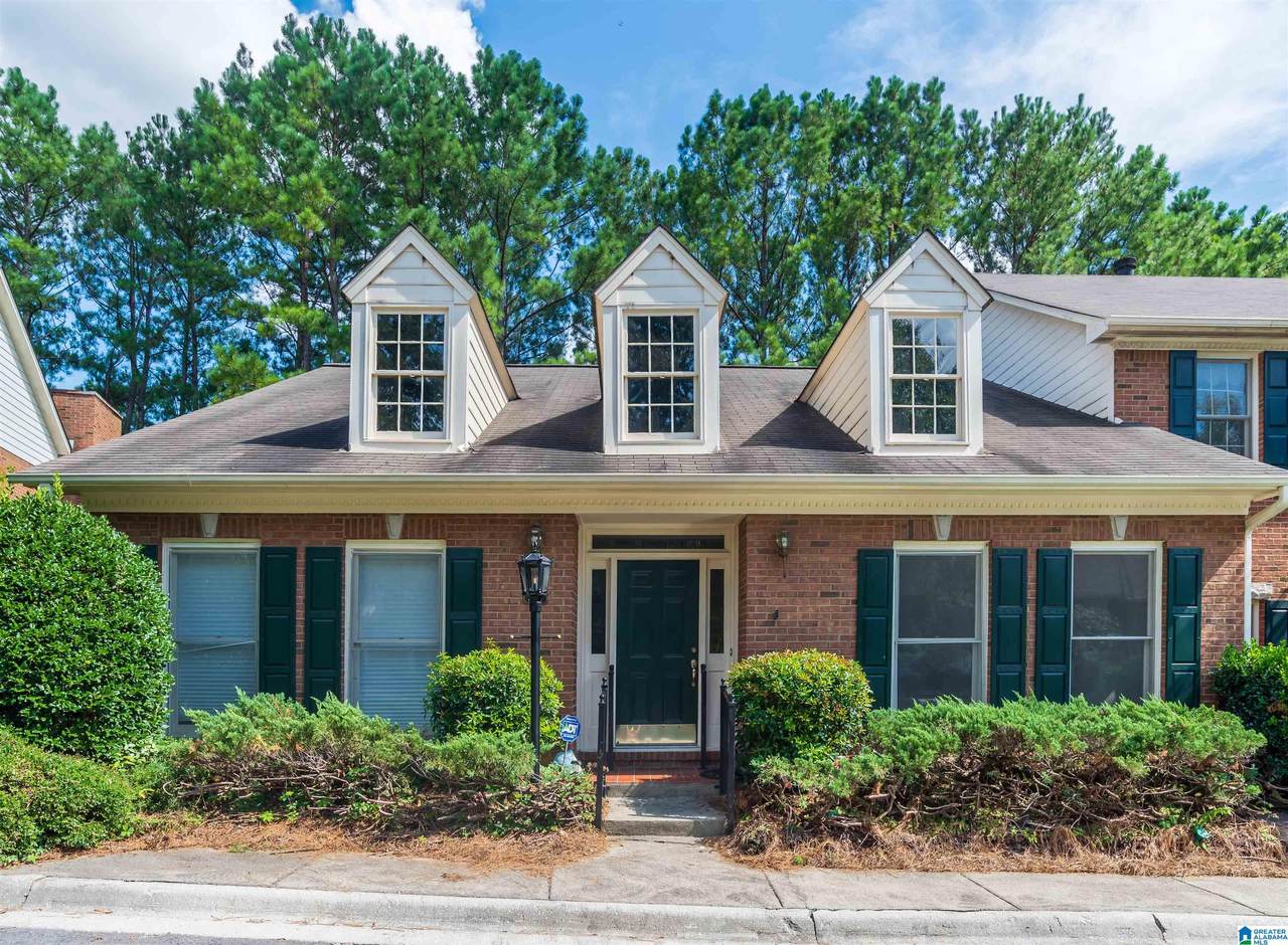 910 Chestnut Oaks Circle - Photo 1