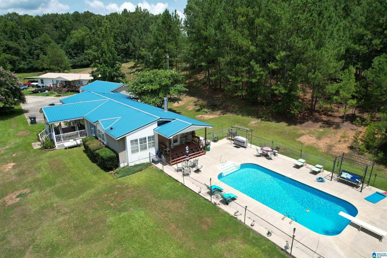 8080 Wolf Creek Road - Photo 1