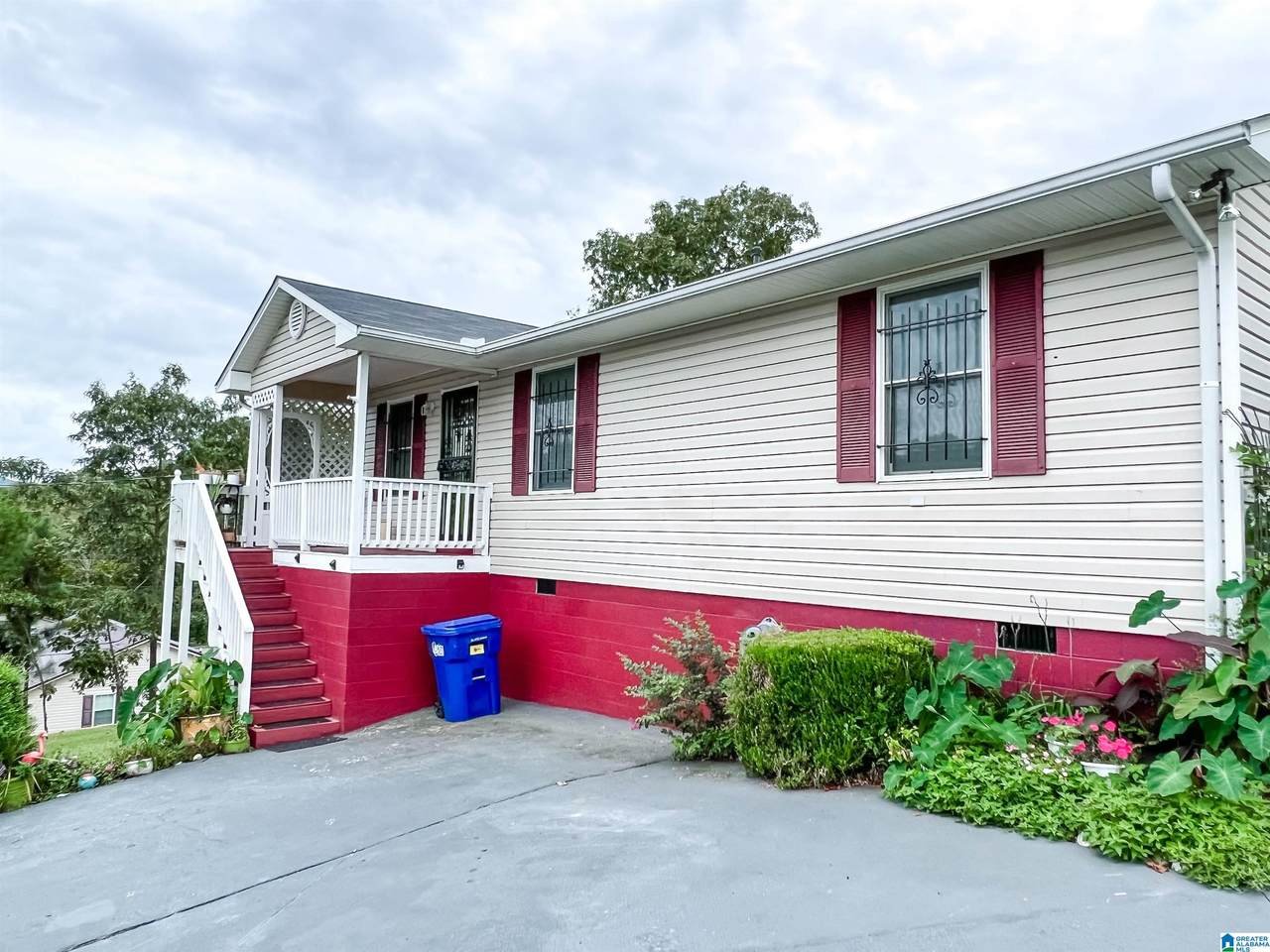 101 Turpin Avenue - Photo 1