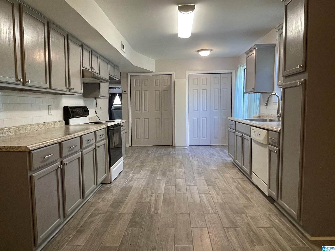 1315 Gary Alan Trace - Photo 1