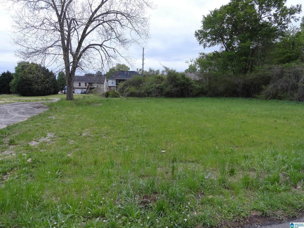 568 Flint Hill Road - Photo 1