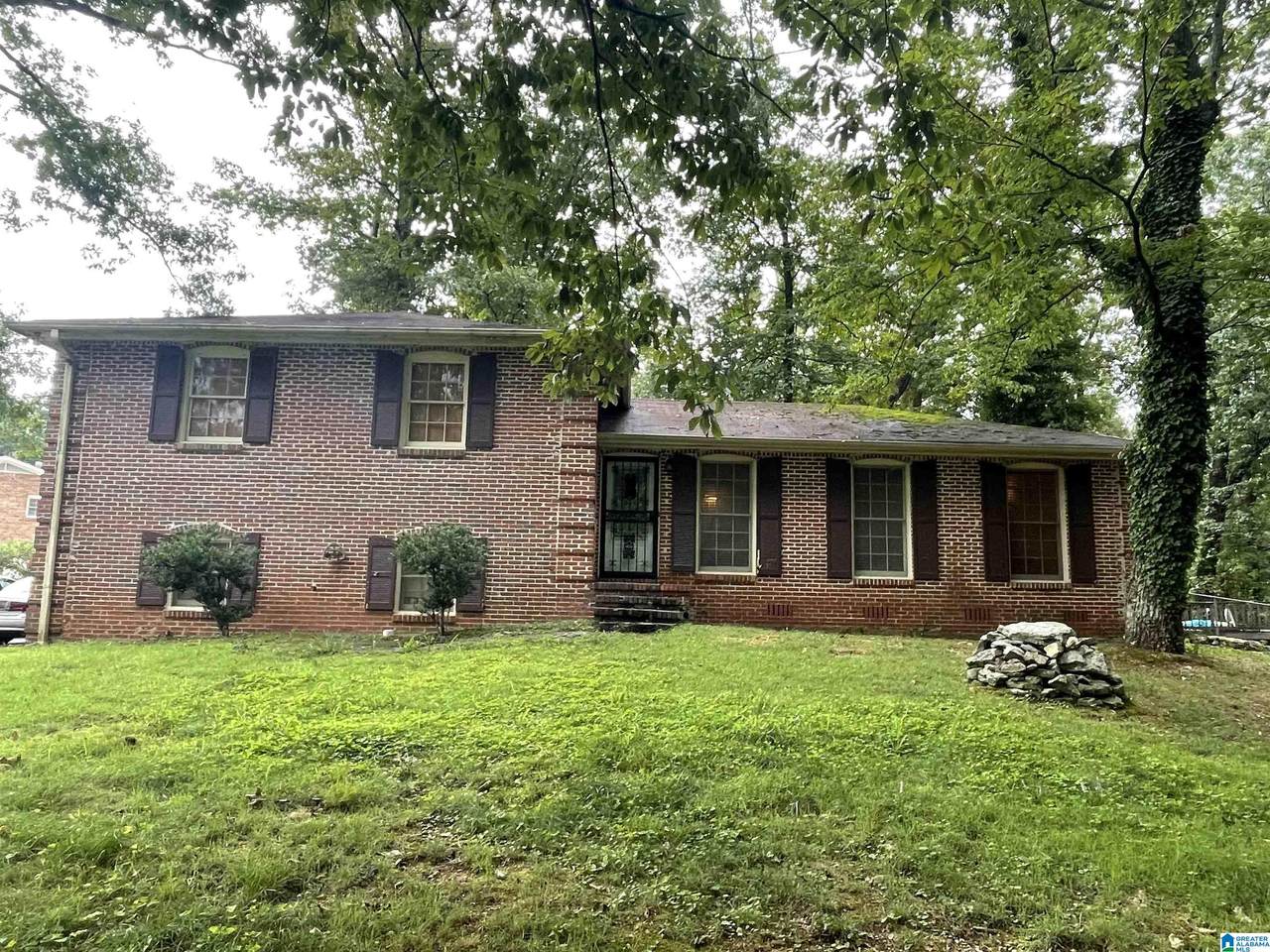 1345 Winola Lane - Photo 1