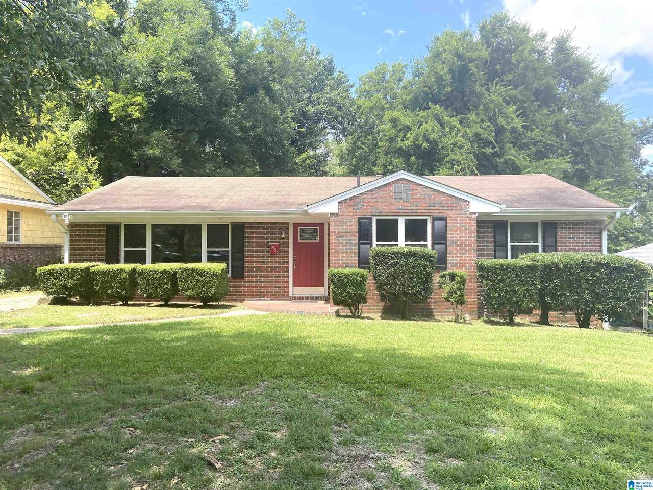 1908 5TH STREET - Photo 1