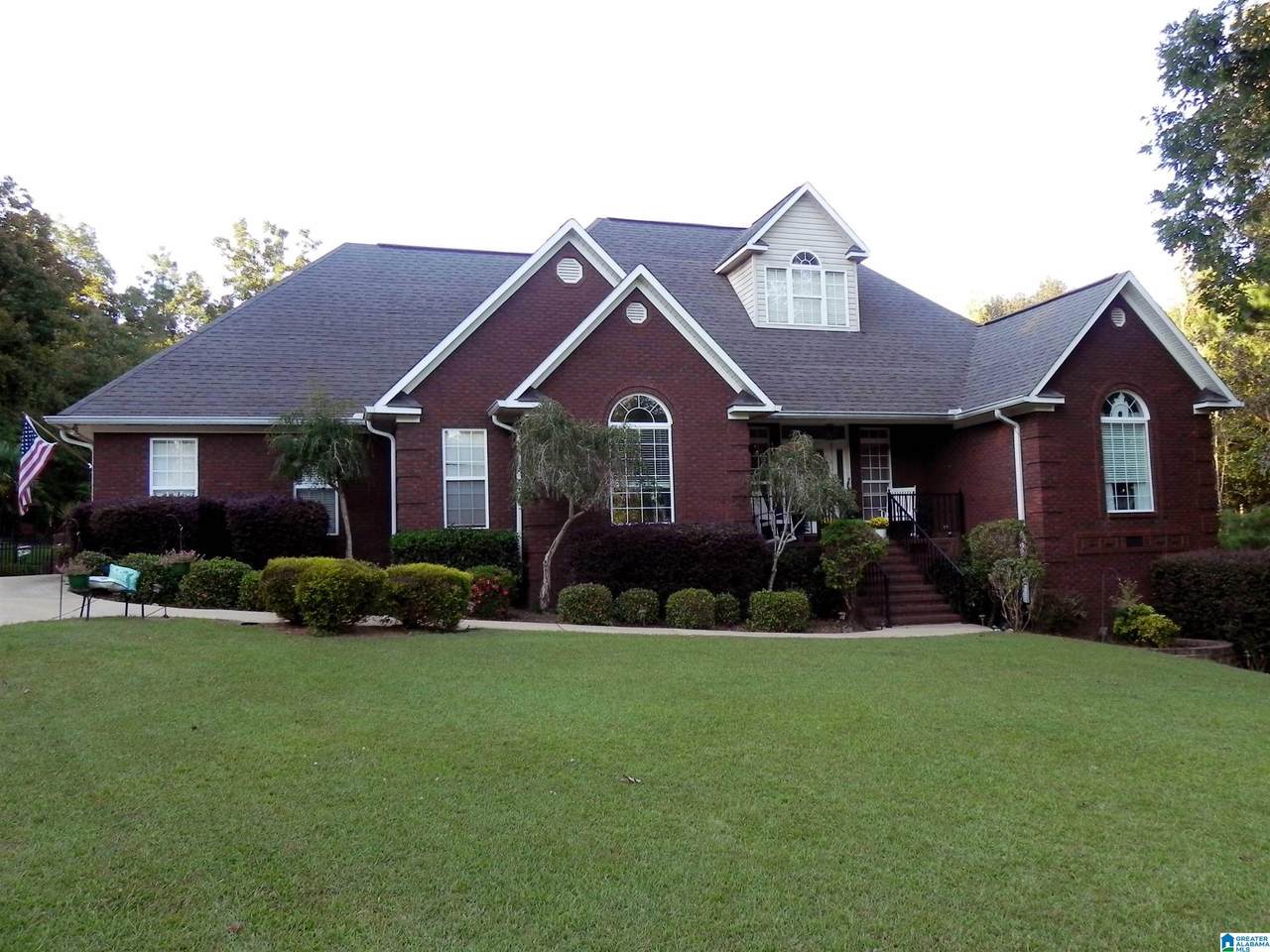 165 Summit Crest Drive - Photo 1