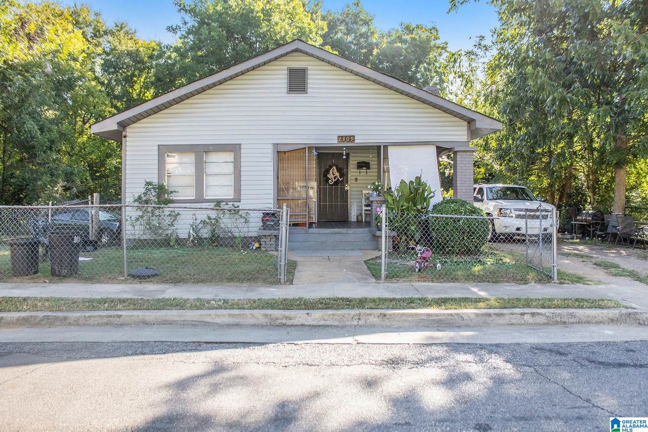 2309 Eufaula Avenue - Photo 1