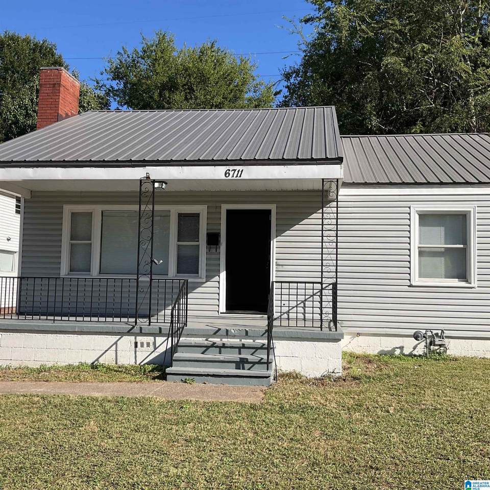 6711 2ND AVENUE - Photo 1