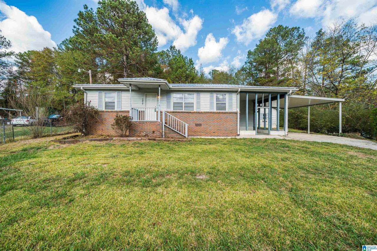 1827 Brookside Coalburg Road - Photo 1