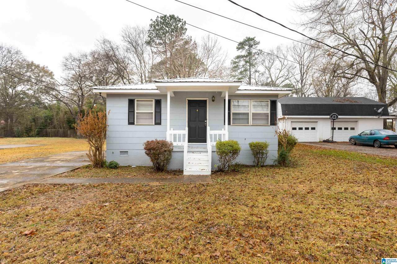 1022 Pine Street - Photo 1