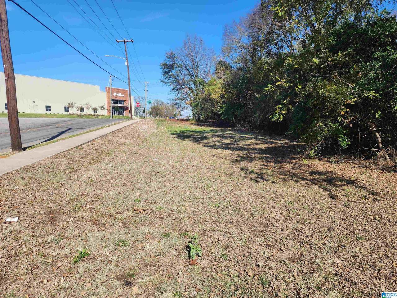 921 50TH STREET - Photo 1