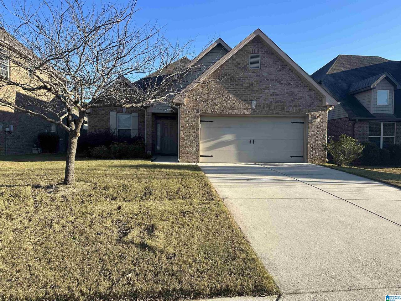 375 Glen Cross Way - Photo 1