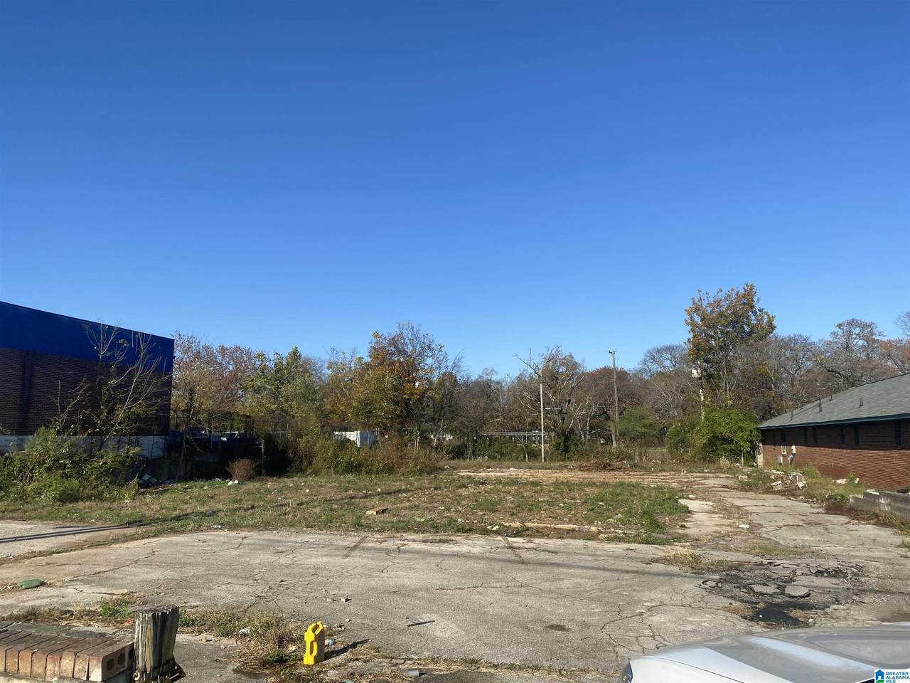 8408 1ST AVENUE - Photo 1