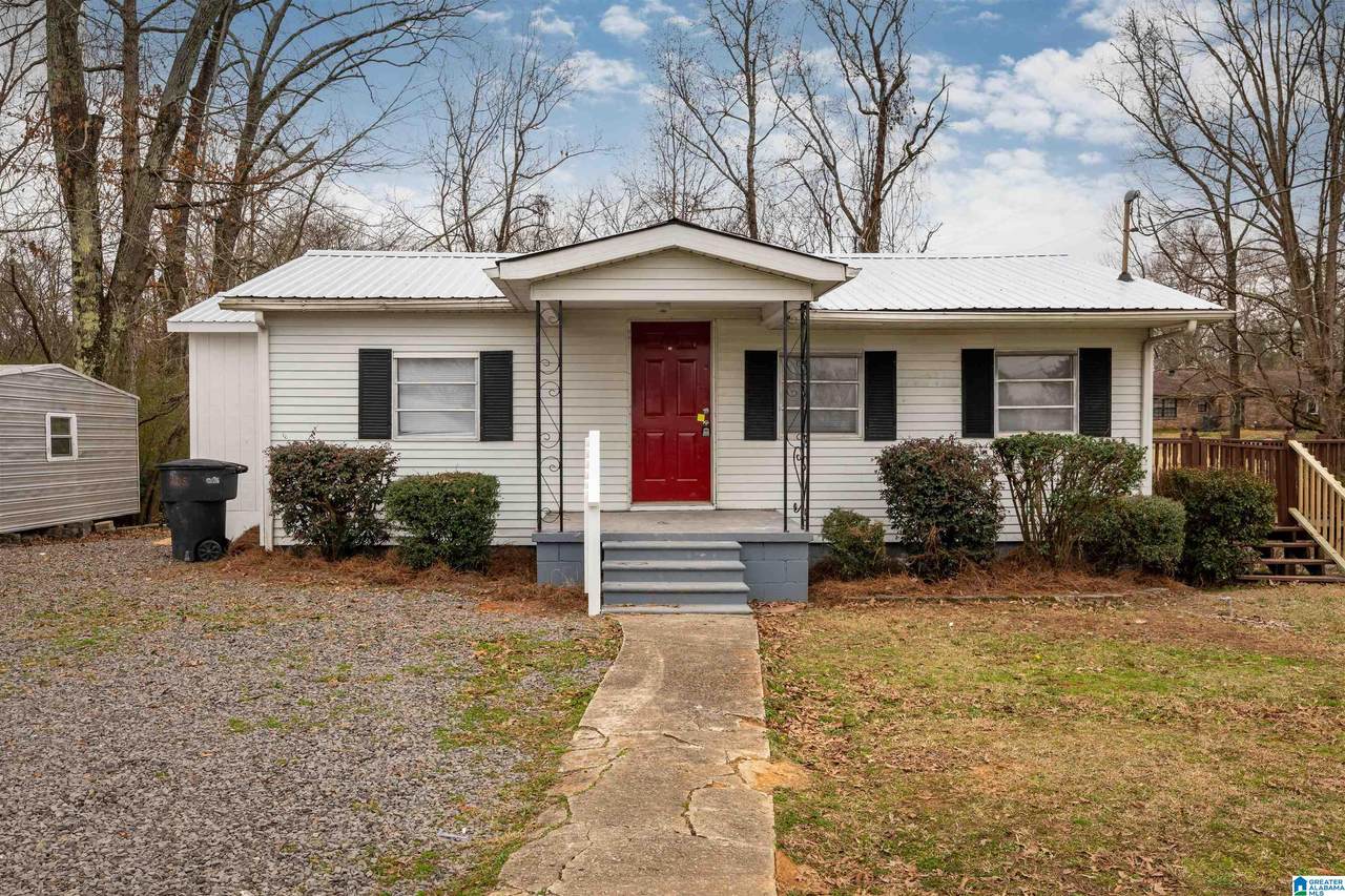 519 Sharon Boulevard - Photo 1