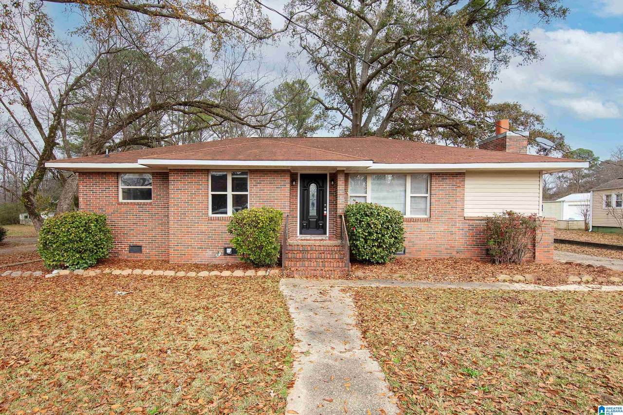 6051 Willow Circle - Photo 1