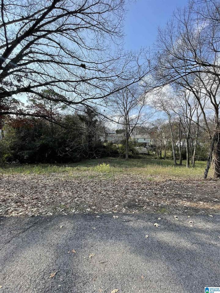 920 47TH WAY - Photo 1