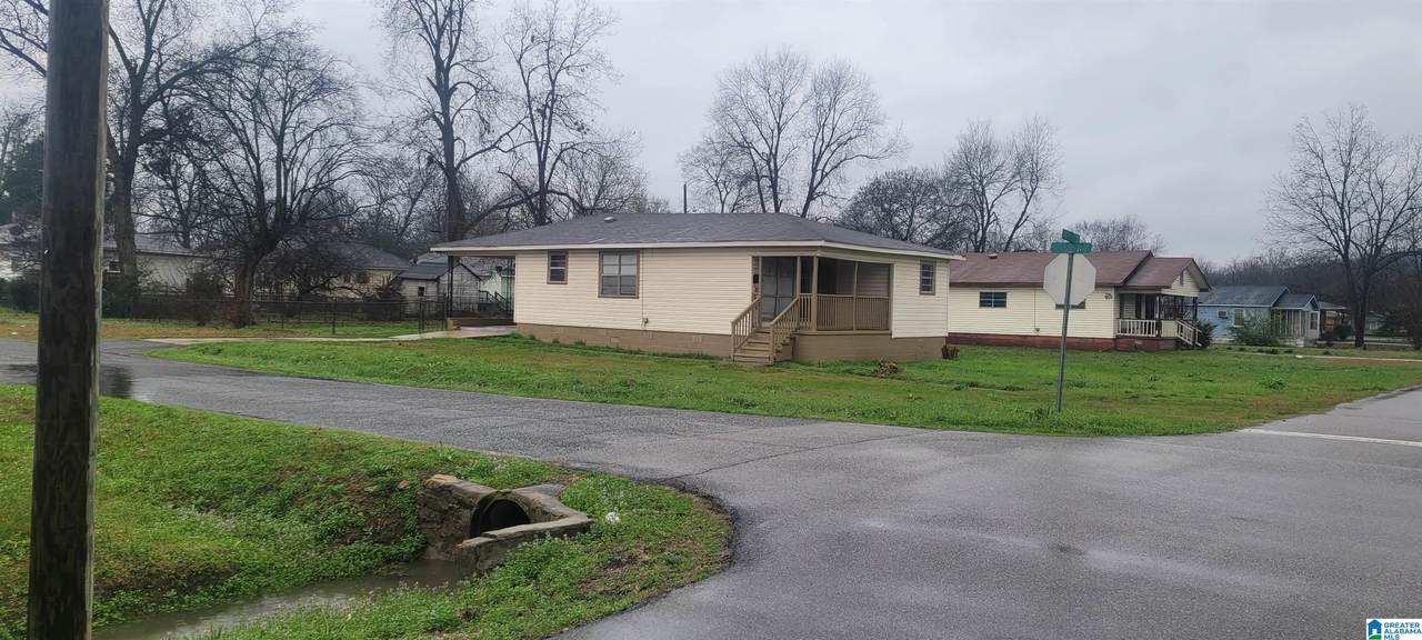 1900 17TH STREET - Photo 1