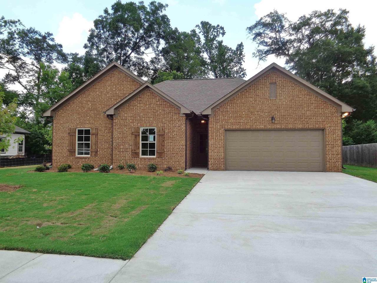 112 Falling Waters Lane - Photo 1