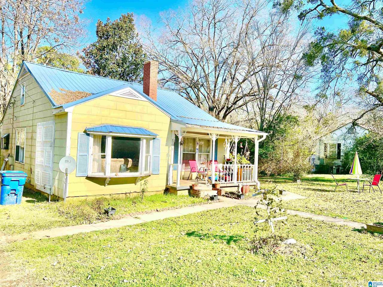 504 Heath Street - Photo 1