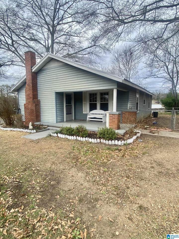 421 31ST STREET - Photo 1
