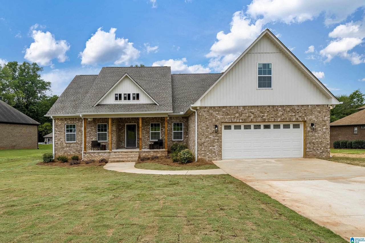 158 Village Trace Drive - Photo 1
