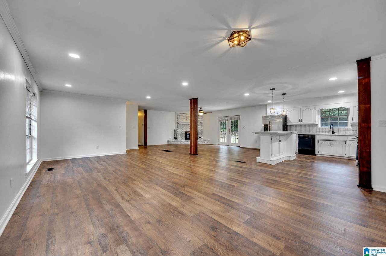 6293 Leslie Drive - Photo 1