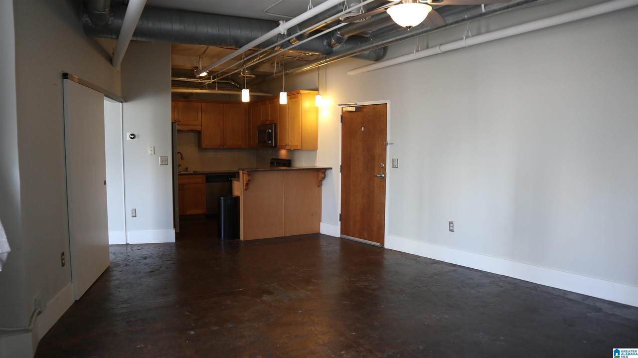 2008 3RD AVENUE - Photo 1