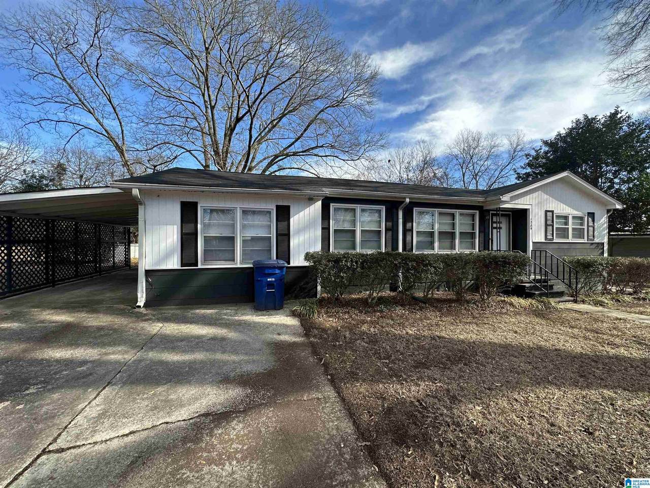 1209 Columbia Avenue - Photo 1
