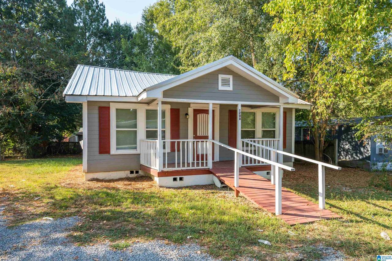 1208 Ola Avenue - Photo 1