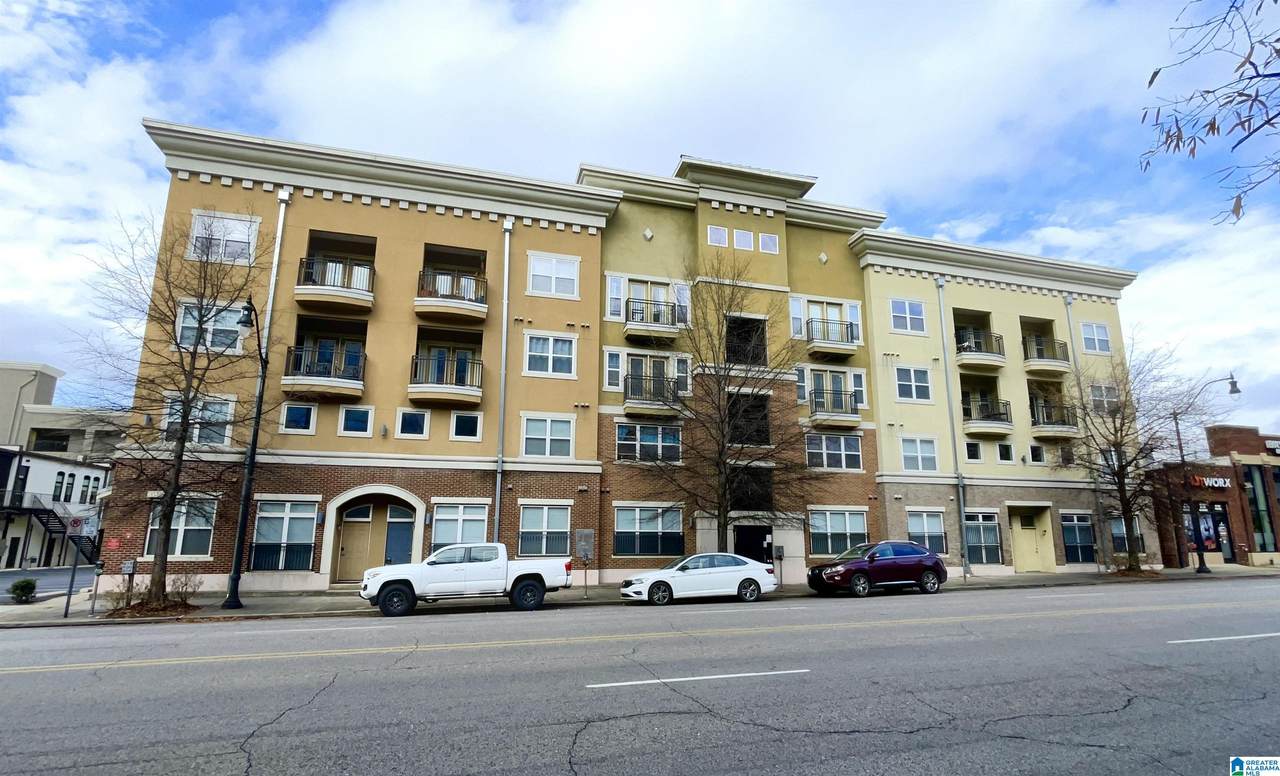 2020 5TH AVENUE - Photo 1