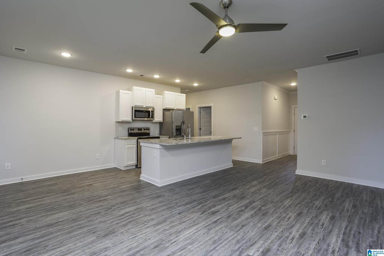 9896 Hunter Place - Photo 1