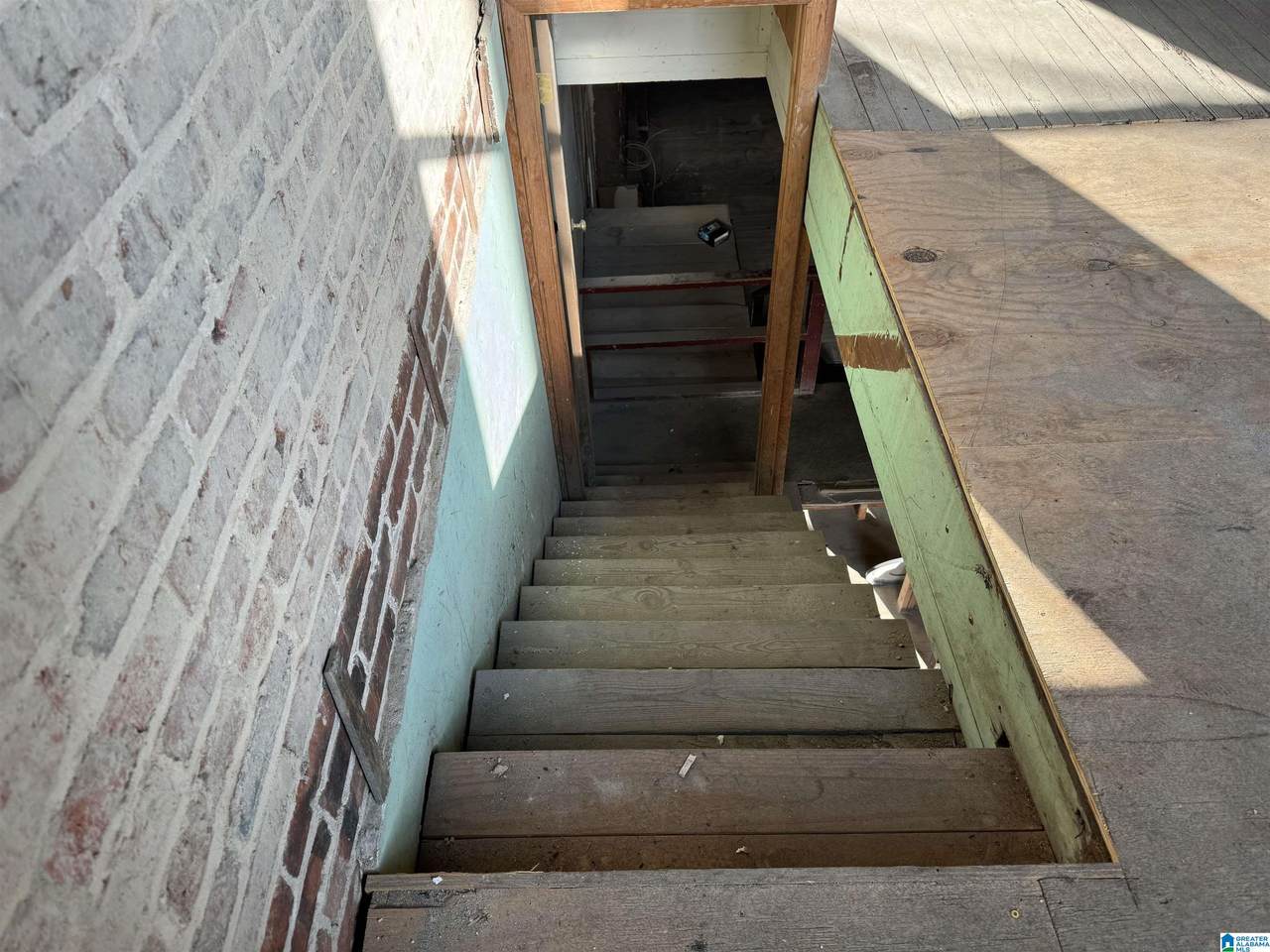 https://bt-photos.global.ssl.fastly.net/birmingham/1280_boomver_1_21379610-2.jpg