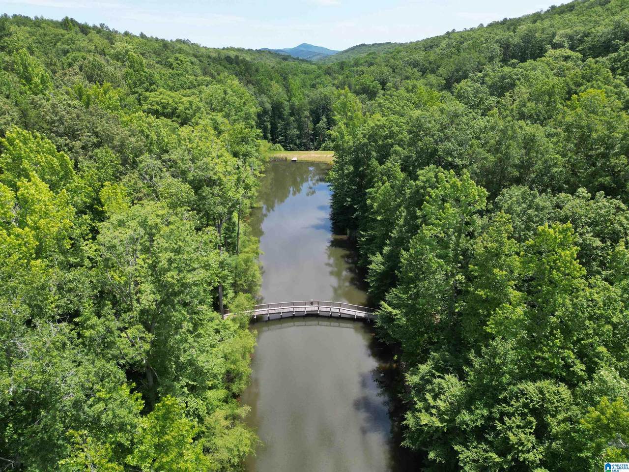 3088 Oakridge Way - Photo 1