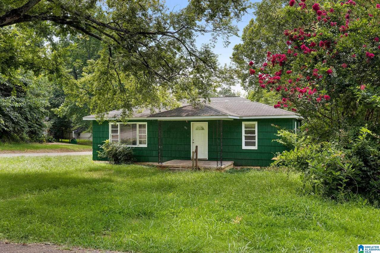1800 Matthews Avenue - Photo 1